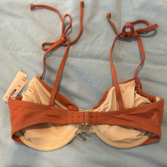 NWT VS swimsuit - Picture 4 of 7